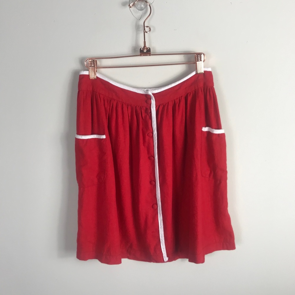 Forever 21 Red White Knee Length Buttons Skirt